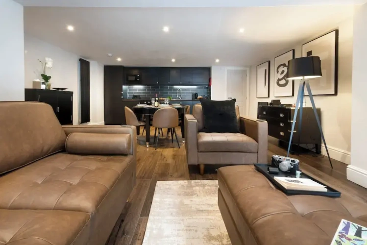 Superior Apartment