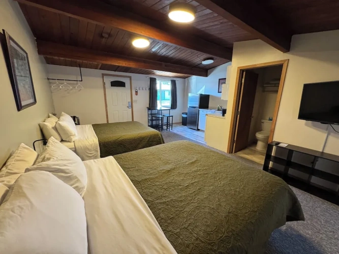 Premium Quadruple room