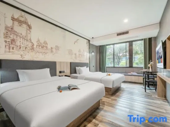 Superior Twin room