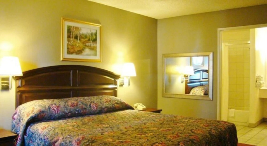 Highland Inn