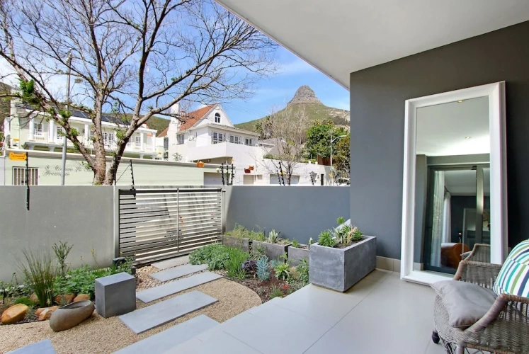 Deluxe Apartment with balcony