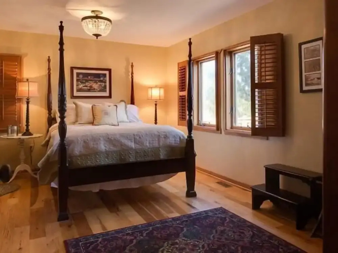 River Bluff Farm Bed & Breakfast