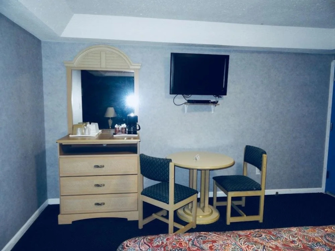 Village Inn and Suites
