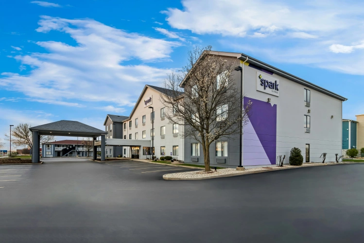 Best Western Inn and Suites of Merrillville