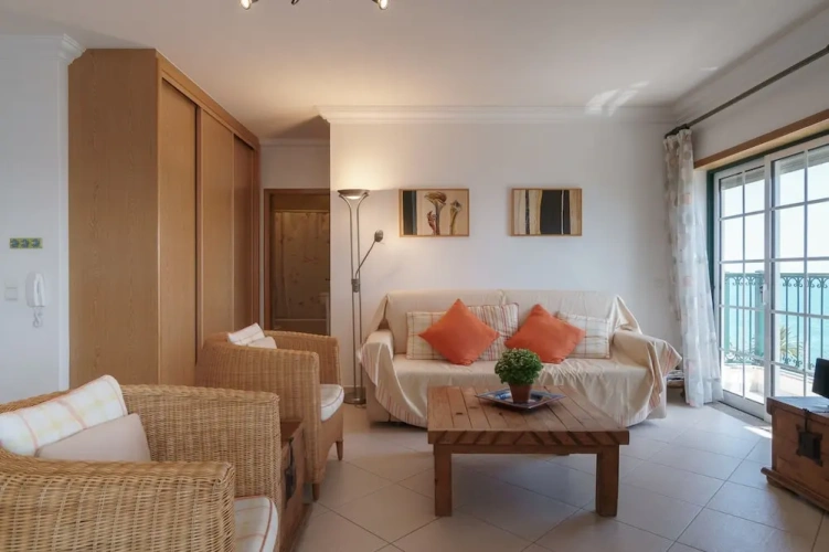1 Bedroom Apartment with balcony and with sea view