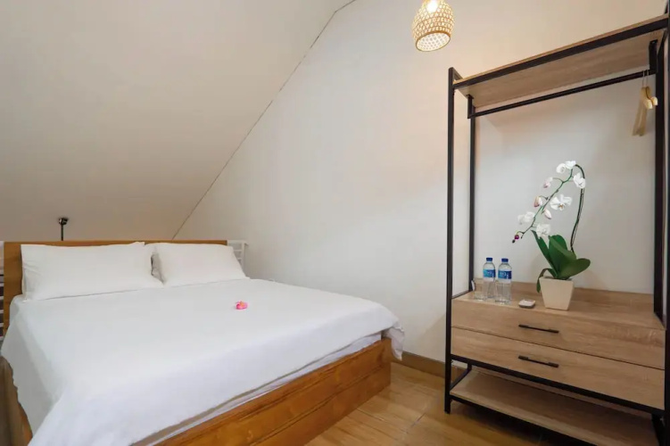 Elbe Homestay