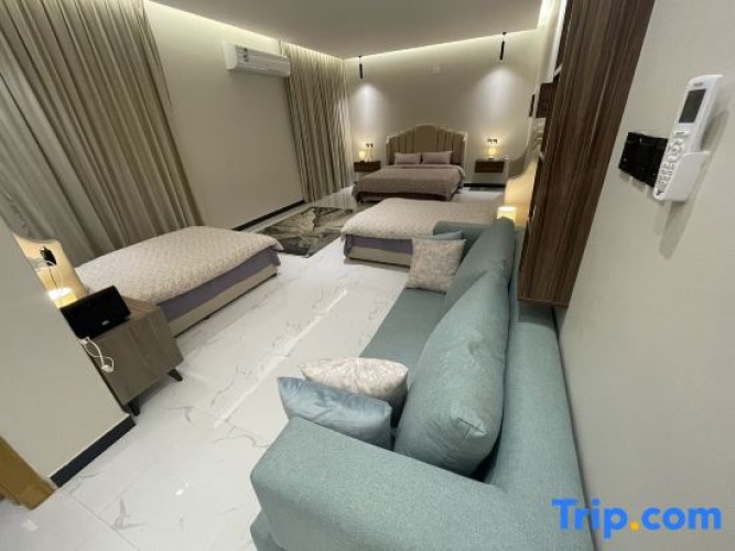 Deluxe Suite