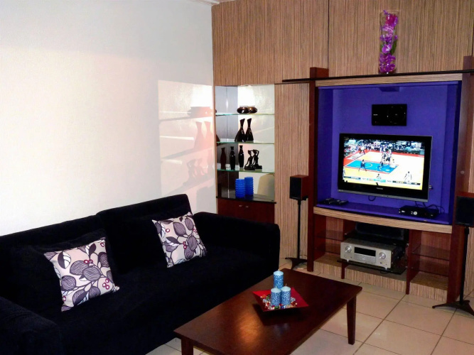 Manila Condo Home at Robinsons Place Residences