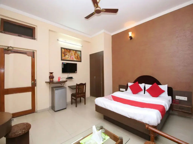 Hotel Kanak by OYO Rooms