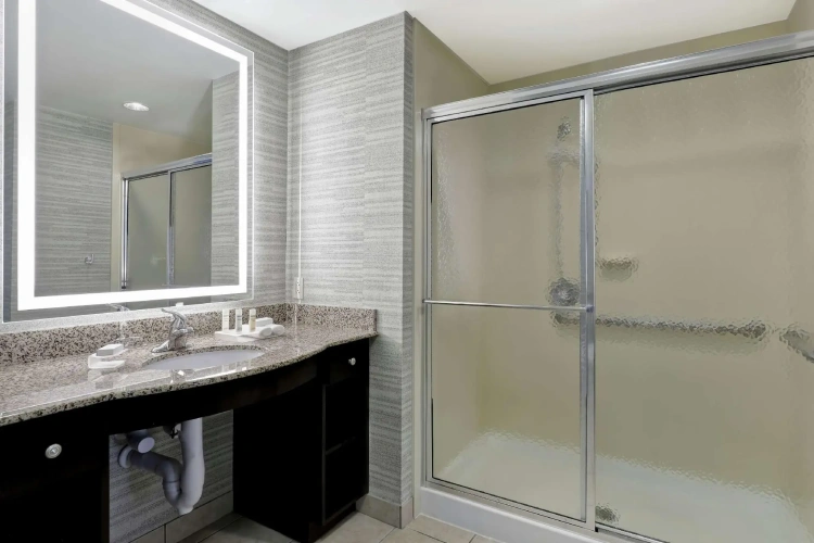 Quadruple Suite