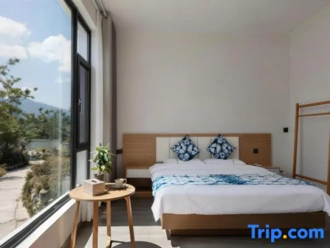 Standard Double room with mountain view