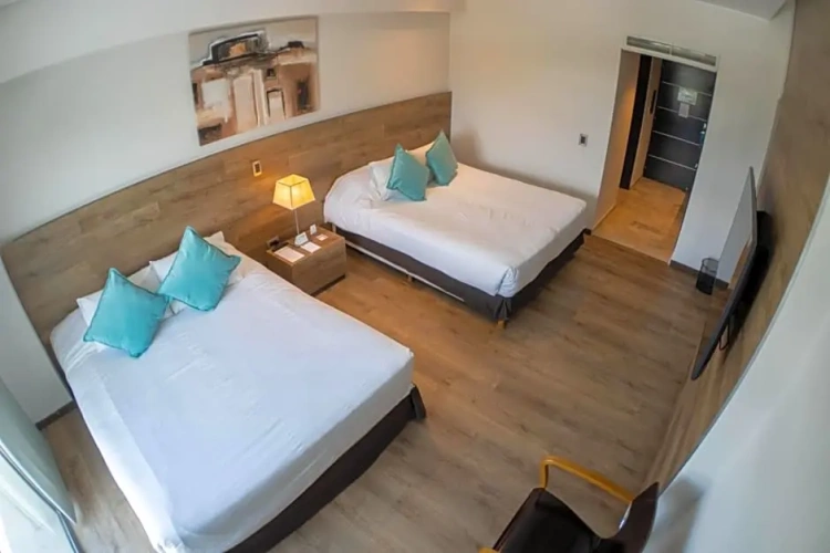 Standard Twin room with mountain view