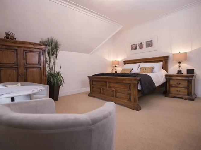 Morven Lodge