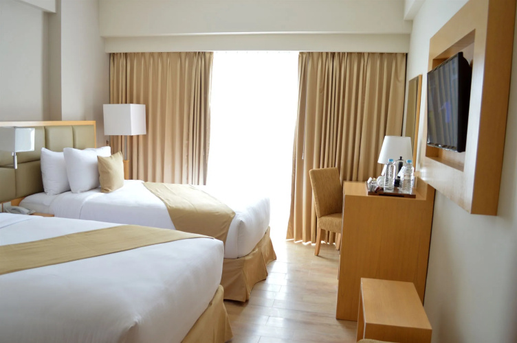 Horison Ultima Semarang