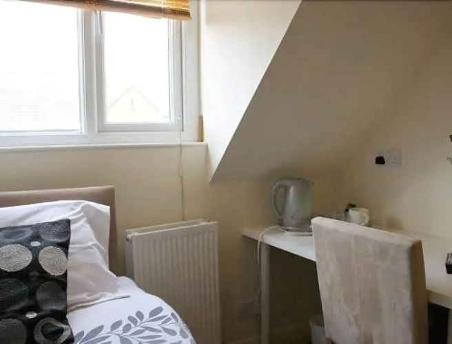 Standard Single room