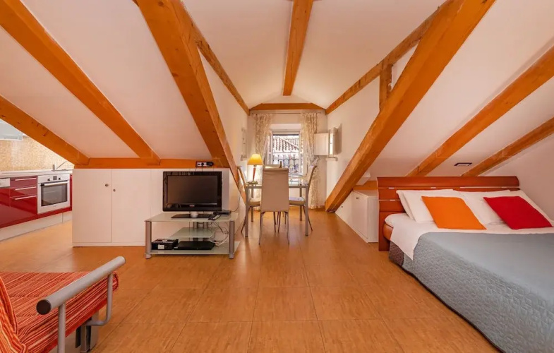 Apartments Espana 3