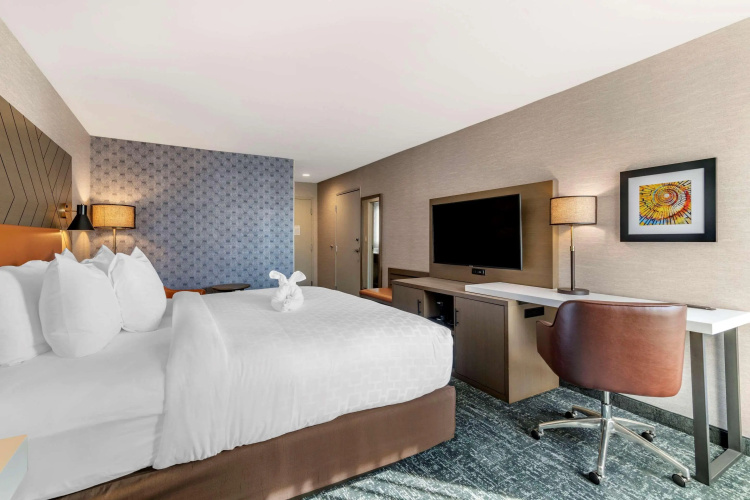 Clarion Inn Nashua