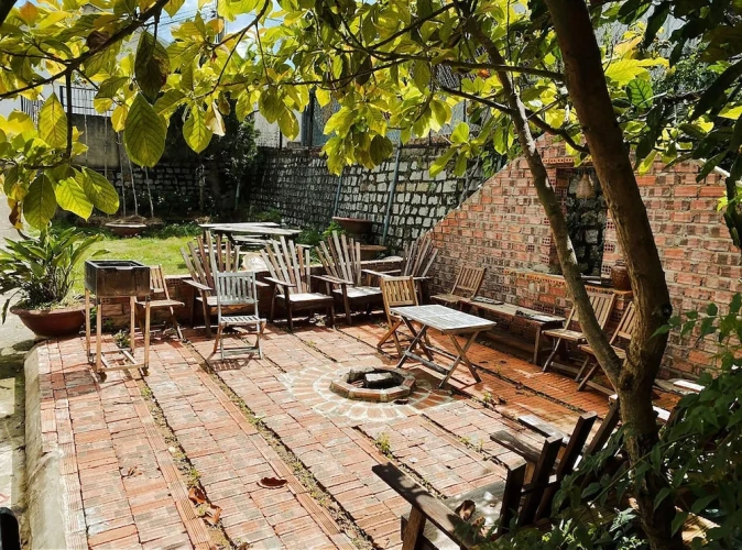 Standard Triple Family room with garden view