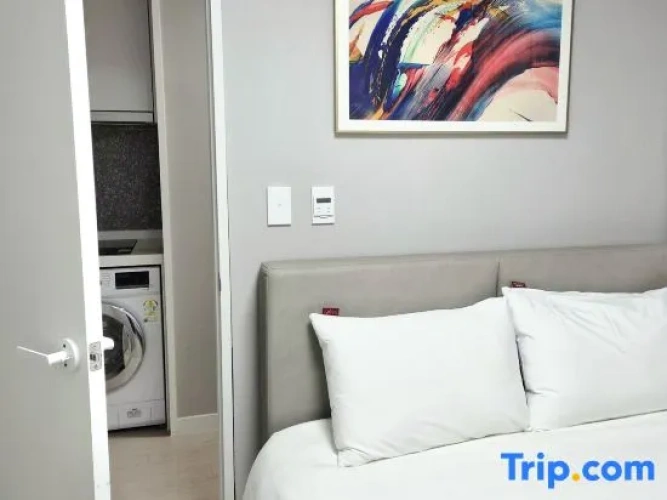 Suite with view