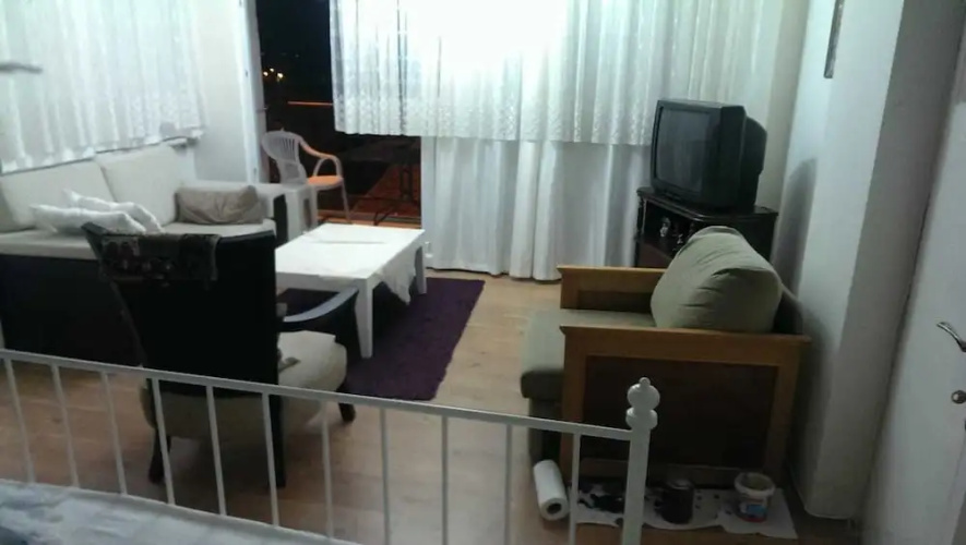 Marin Apart
