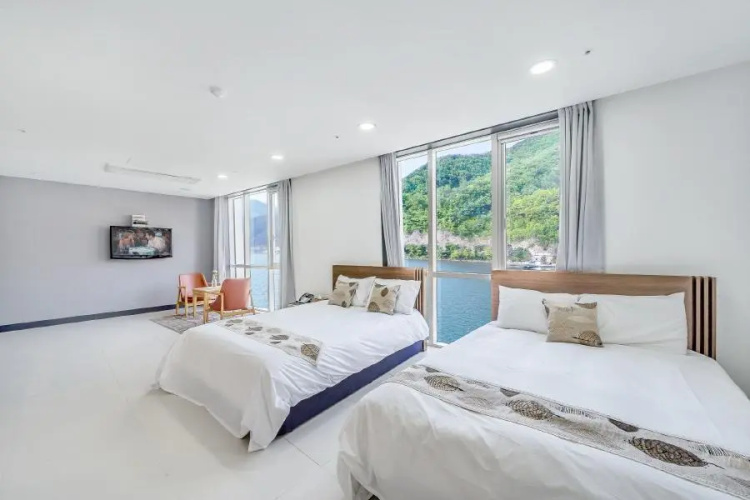 Gapyeong Puffinsbay Pension