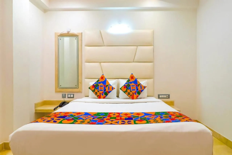 Fabhotel Ruklo