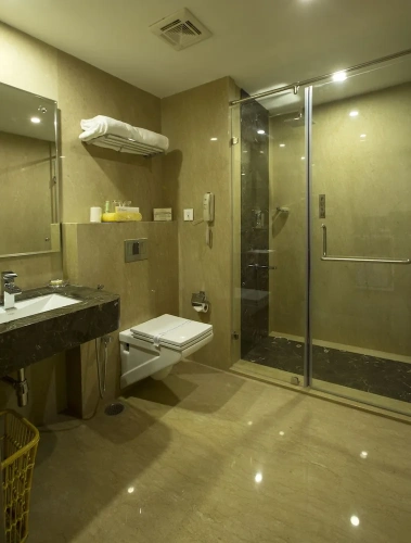 Standard Twin room with city view