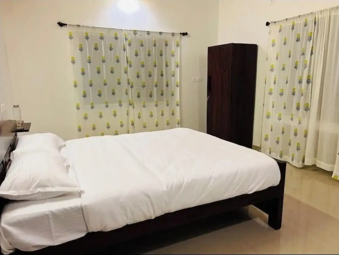 4 Bedrooms Family Villa with balcony and with city view