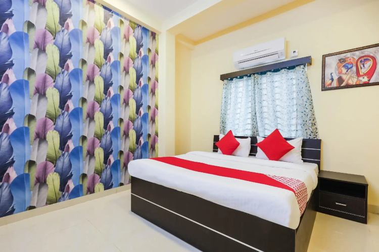 The Dreams by OYO Rooms