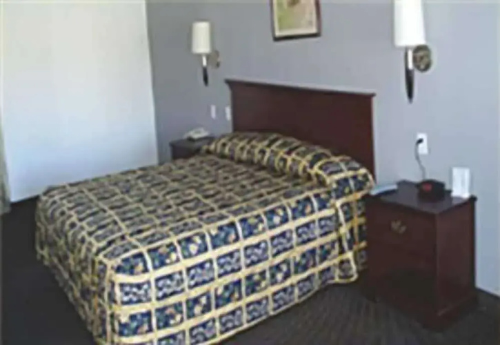 Texas Inn and Suites at La Joya