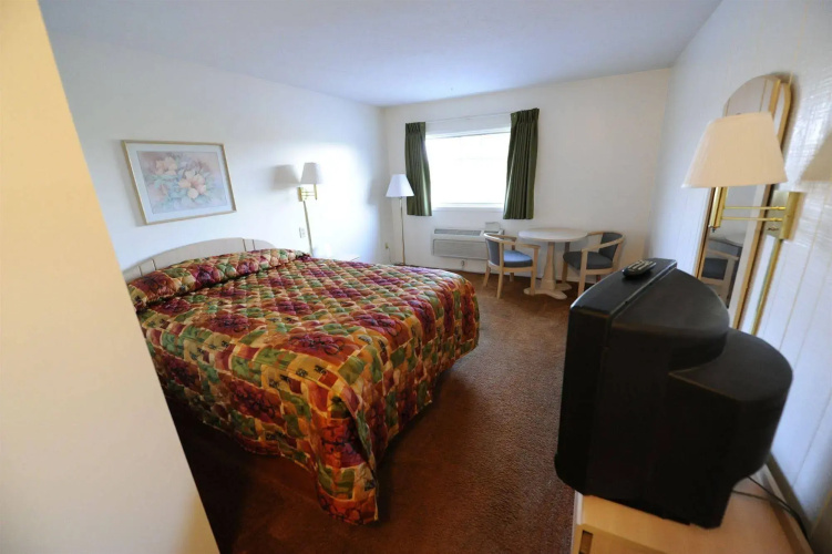 Heritage Inn