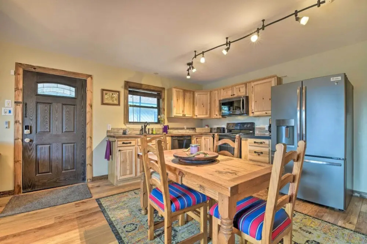 Fort Worth Apt < 5 Mi to Downtown!