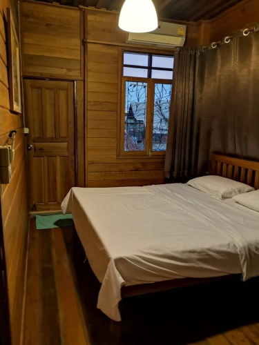 Standard Double room with river view