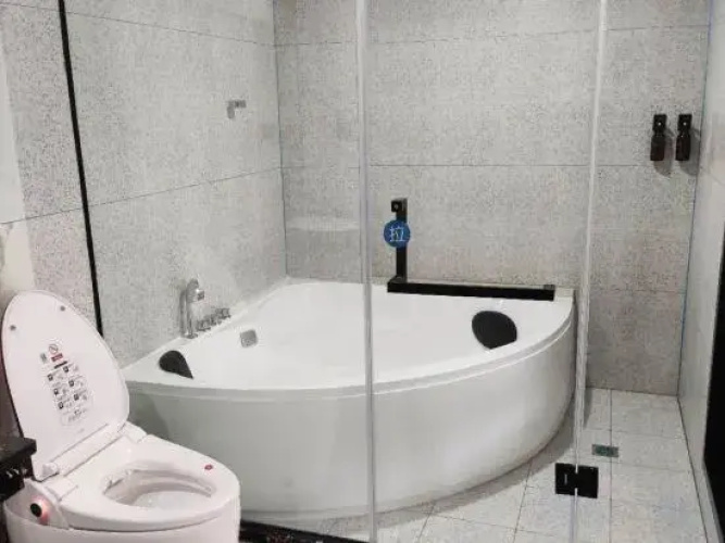 Ripple Hotel