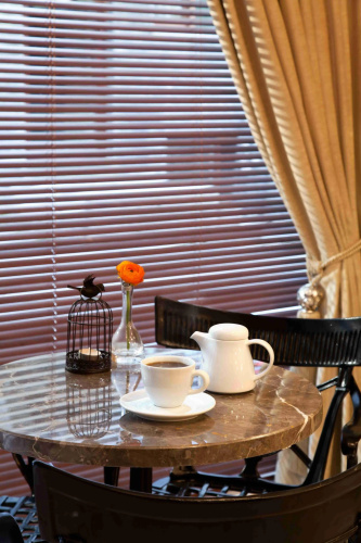 Gravis Suites