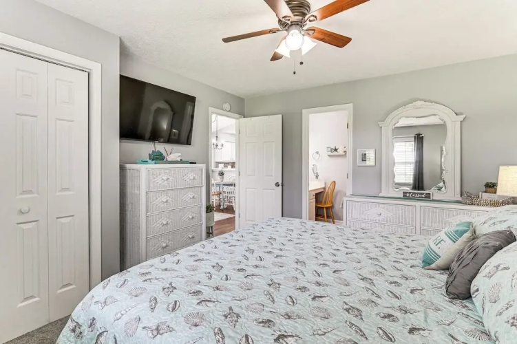 Pool Access & Golf View: Myrtle Beach Retreat!