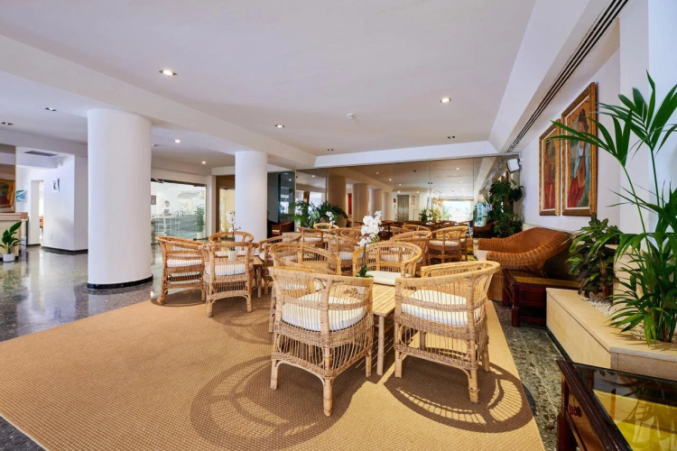 Hotel Oberoy - Adults Only photo 22