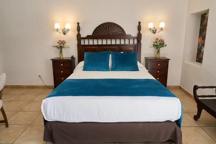 Hotel María de Molina