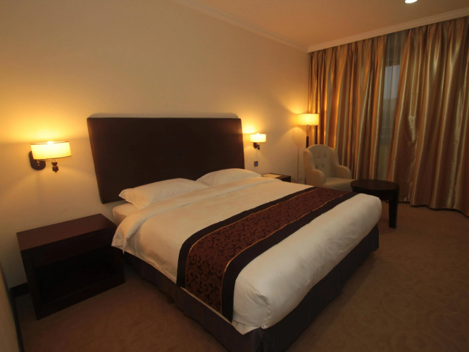Aglow Hotel Harbor Bay Batam