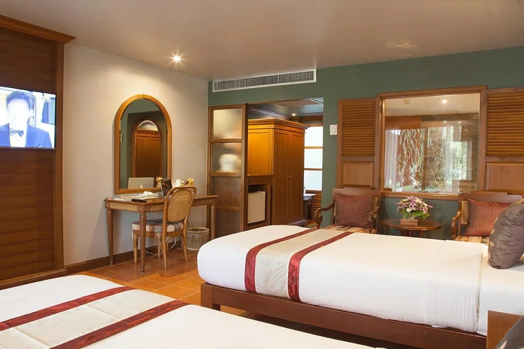 Deluxe Twin room with balcony and with river view