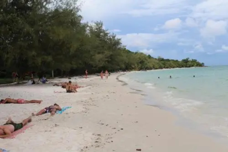 Ten103 Koh Rong