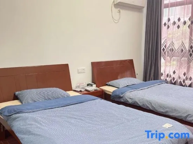 1 Bedroom Comfort room
