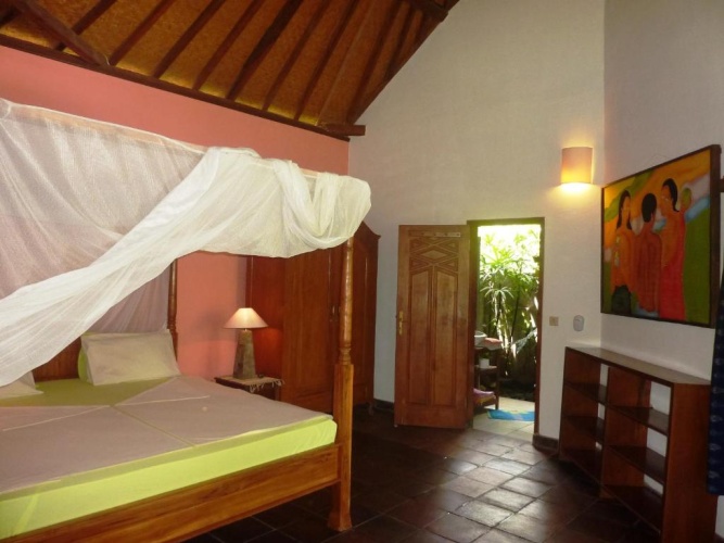 1 Bedroom Double Bungalow
