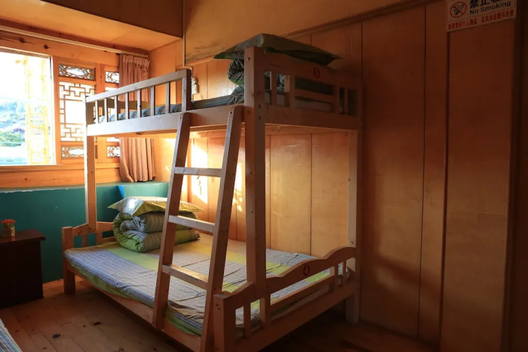 Sushe self-service Inn