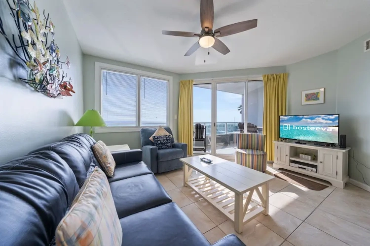 2 Bedrooms Standard room with balcony and beachfront