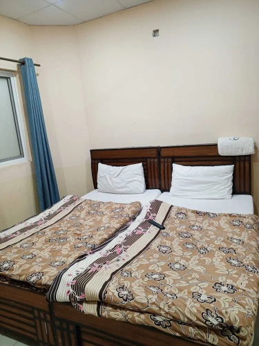 New Pak Hotel