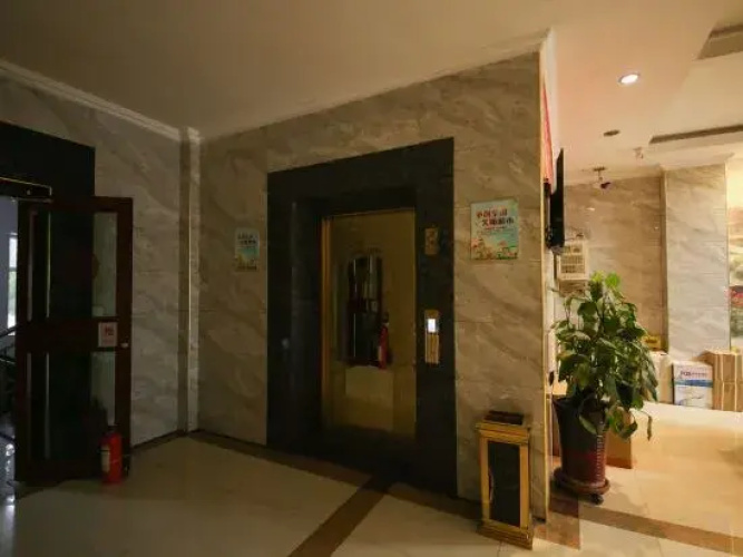 Wei Long Hotel