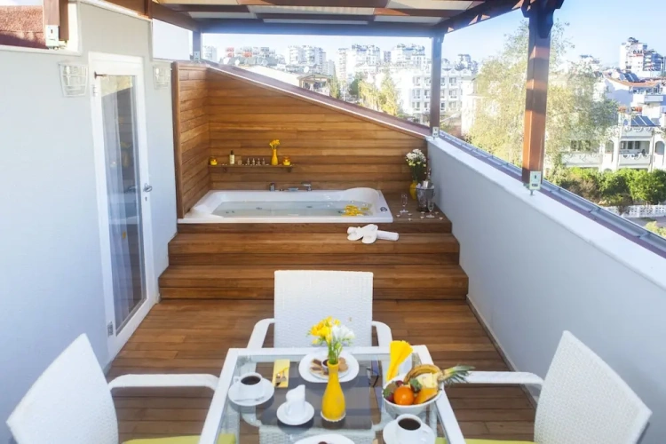 1 Bedroom Suite