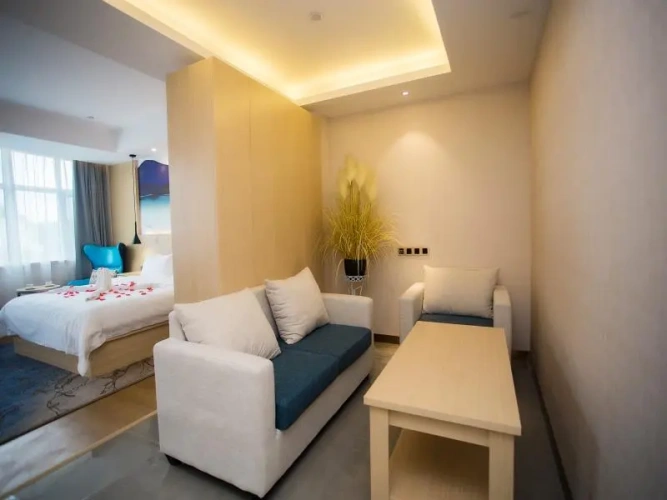 Deluxe Suite