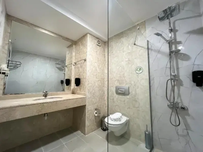 Deluxe Triple room with balcony